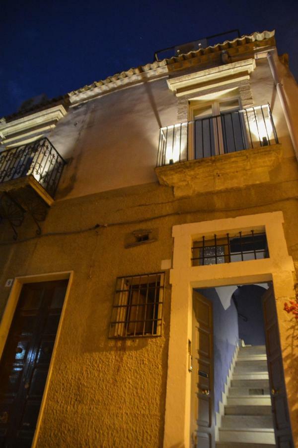 Zioli Bed & Breakfast Noto Bagian luar foto