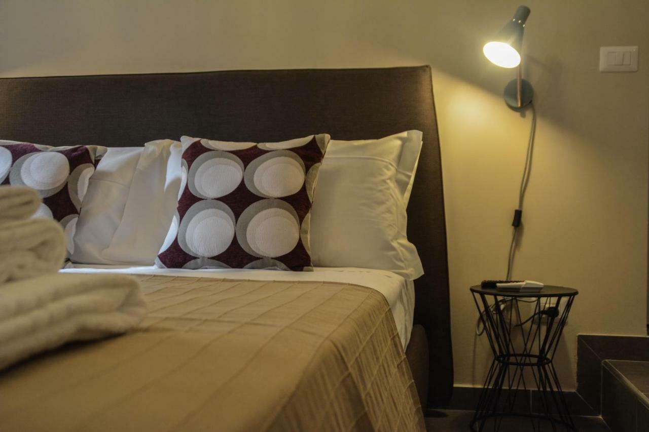 Zioli Bed & Breakfast Noto Bagian luar foto