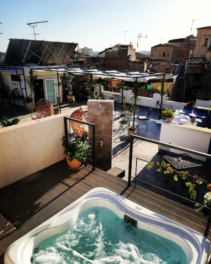Zioli Bed & Breakfast Noto Bagian luar foto